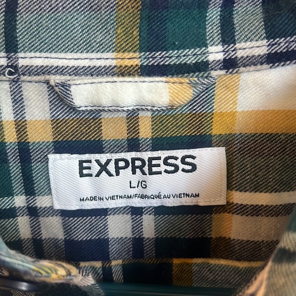 Express Flannel - Picture 2 of 3
